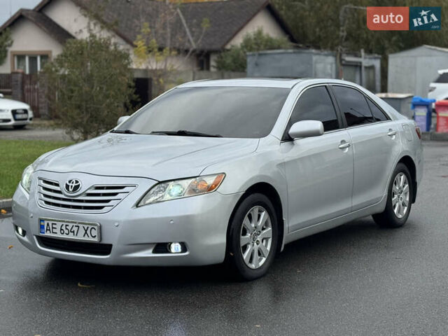 Тойота Камри 2006 в Днепре (Днепропетровске) на Automoto.ua Серый Тойота Камри, объемом двигателя 3.5 л и пробегом 255 тыс. км за 8500 $, фото 1 на Automoto.ua