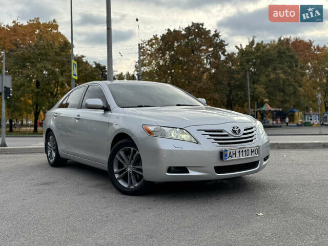 Серый Тойота Камри, объемом двигателя 3.46 л и пробегом 149 тыс. км за 12000 $, фото 1 на Automoto.ua