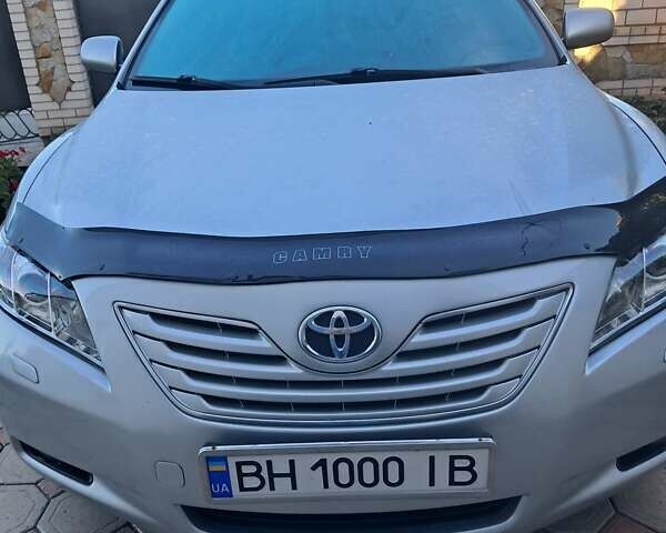 Сірий Тойота Камрі, об'ємом двигуна 2.36 л та пробігом 371 тис. км за 7800 $, фото 1 на Automoto.ua