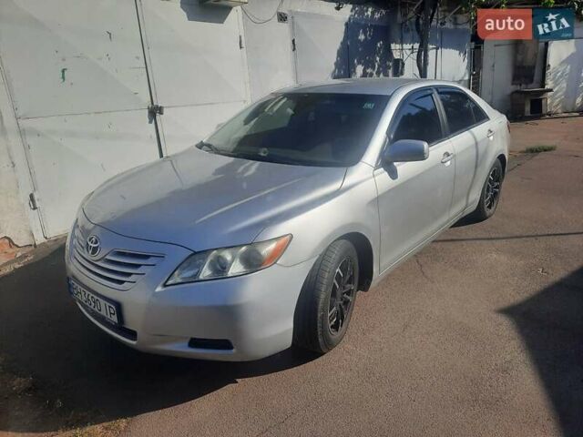 Сірий Тойота Камрі, об'ємом двигуна 2.36 л та пробігом 159 тис. км за 8200 $, фото 1 на Automoto.ua