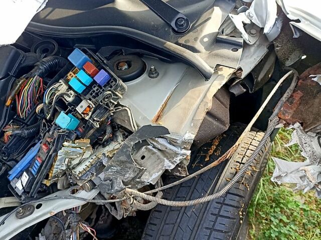 Тойота Камри 2007 в Киеве на Automoto.ua Серый Тойота Камри, объемом двигателя 2.4 л и пробегом 0 тыс. км за 4500 $, фото 1 на Automoto.ua