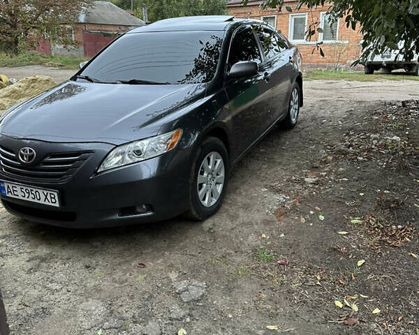 Тойота Камри 2007 в Харькове на Automoto.ua Серый Тойота Камри, объемом двигателя 2.36 л и пробегом 314 тыс. км за 7800 $, фото 1 на Automoto.ua