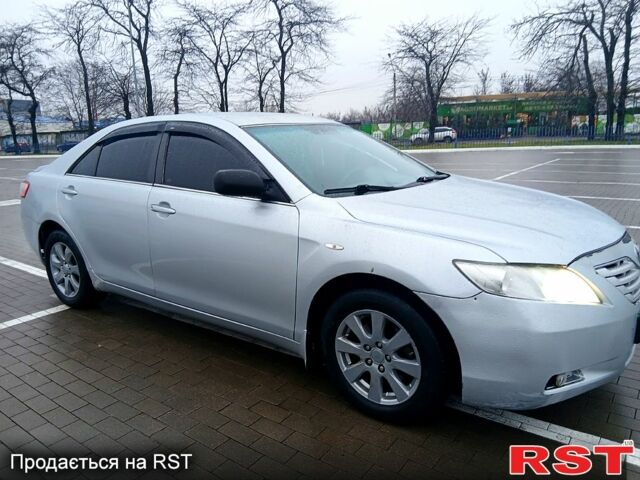 Серый Тойота Камри, объемом двигателя 2.4 л и пробегом 0 тыс. км за 5999 $, фото 1 на Automoto.ua