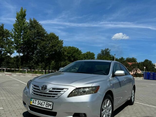 Тойота Камри 2007 в Коломые на Automoto.ua Серый Тойота Камри, объемом двигателя 2.4 л и пробегом 250 тыс. км за 7999 $, фото 1 на Automoto.ua