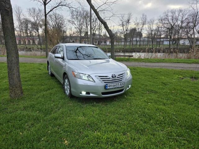 Серый Тойота Камри, объемом двигателя 3.5 л и пробегом 3 тыс. км за 9000 $, фото 1 на Automoto.ua
