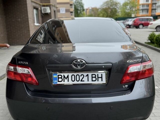 Серый Тойота Камри, объемом двигателя 3.5 л и пробегом 191 тыс. км за 11300 $, фото 1 на Automoto.ua