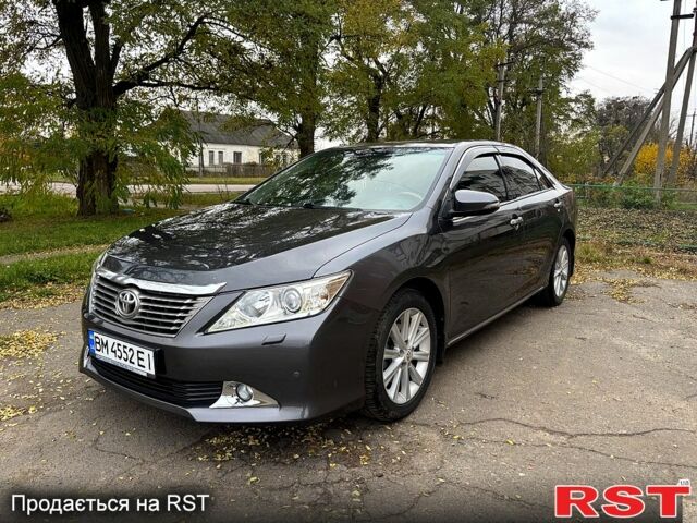 Серый Тойота Камри, объемом двигателя 3.5 л и пробегом 30000 тыс. км за 14500 $, фото 1 на Automoto.ua