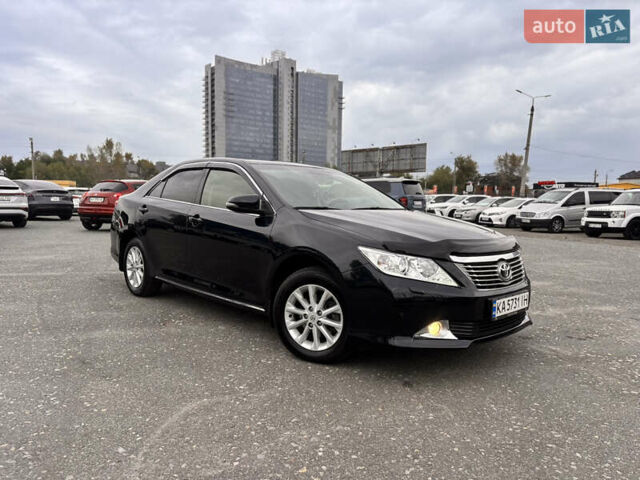 Сірий Тойота Камрі, об'ємом двигуна 2.5 л та пробігом 292 тис. км за 13500 $, фото 1 на Automoto.ua