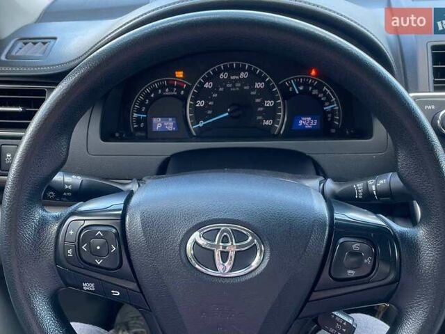 Серый Тойота Камри, объемом двигателя 2.49 л и пробегом 151 тыс. км за 12200 $, фото 1 на Automoto.ua