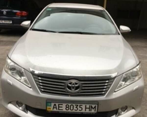 Серый Тойота Камри, объемом двигателя 2.49 л и пробегом 92 тыс. км за 18000 $, фото 1 на Automoto.ua