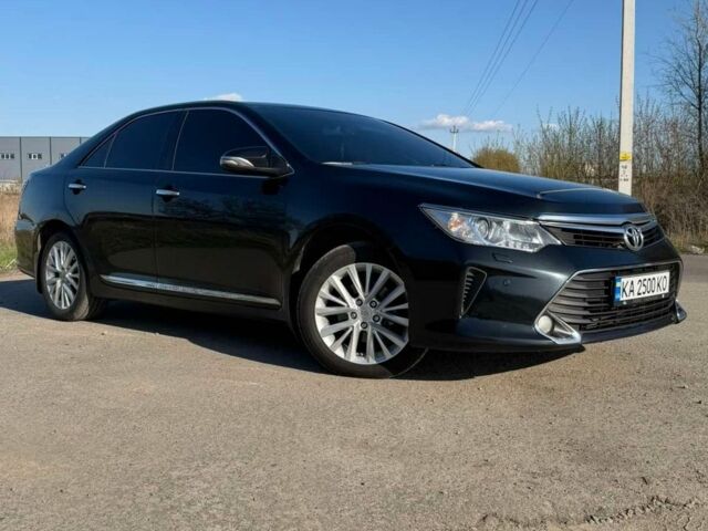 Сірий Тойота Камрі, об'ємом двигуна 2.49 л та пробігом 258 тис. км за 16200 $, фото 1 на Automoto.ua