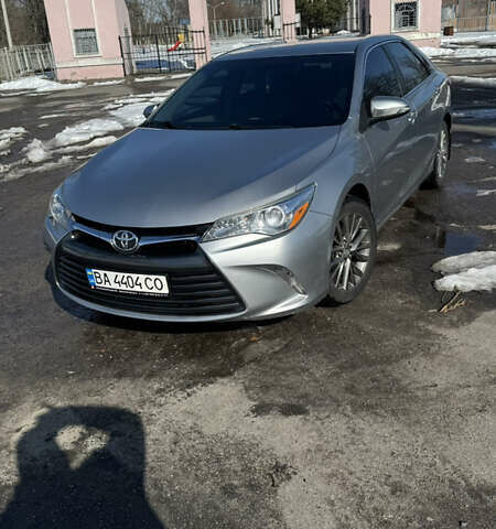 Сірий Тойота Камрі, об'ємом двигуна 2.49 л та пробігом 200 тис. км за 14700 $, фото 1 на Automoto.ua