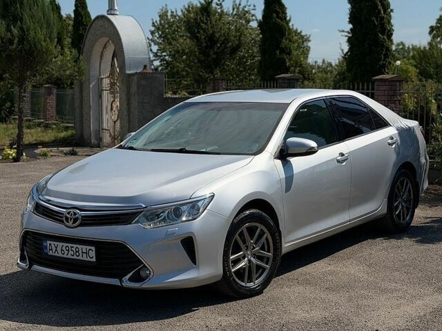 Сірий Тойота Камрі, об'ємом двигуна 2.49 л та пробігом 234 тис. км за 12800 $, фото 1 на Automoto.ua