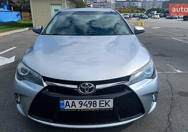 Серый Тойота Камри, объемом двигателя 2.49 л и пробегом 140 тыс. км за 14200 $, фото 1 на Automoto.ua