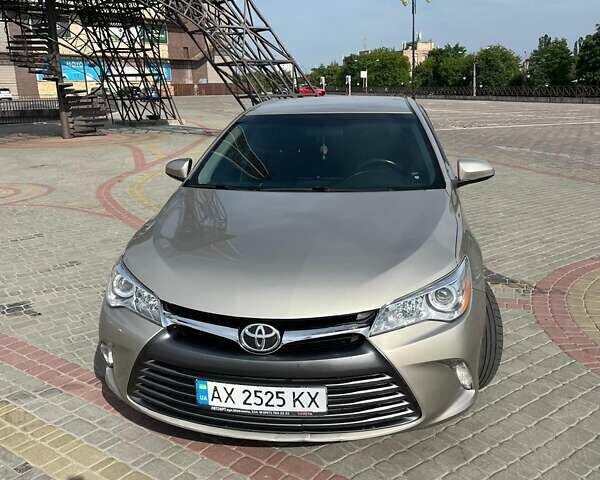 Сірий Тойота Камрі, об'ємом двигуна 2.49 л та пробігом 123 тис. км за 15500 $, фото 1 на Automoto.ua