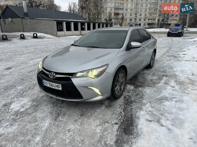 Серый Тойота Камри, объемом двигателя 2.49 л и пробегом 171 тыс. км за 14900 $, фото 1 на Automoto.ua