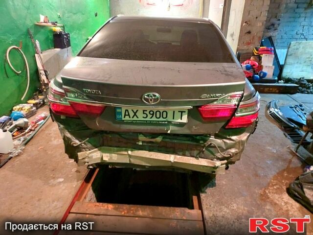 Сірий Тойота Камрі, об'ємом двигуна 2.5 л та пробігом 22000 тис. км за 9300 $, фото 1 на Automoto.ua