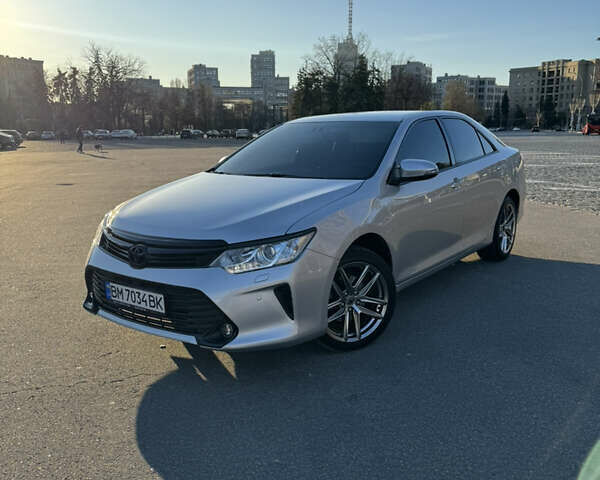 Серый Тойота Камри, объемом двигателя 2.49 л и пробегом 170 тыс. км за 16900 $, фото 1 на Automoto.ua