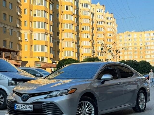Сірий Тойота Камрі, об'ємом двигуна 2.49 л та пробігом 280 тис. км за 20300 $, фото 1 на Automoto.ua
