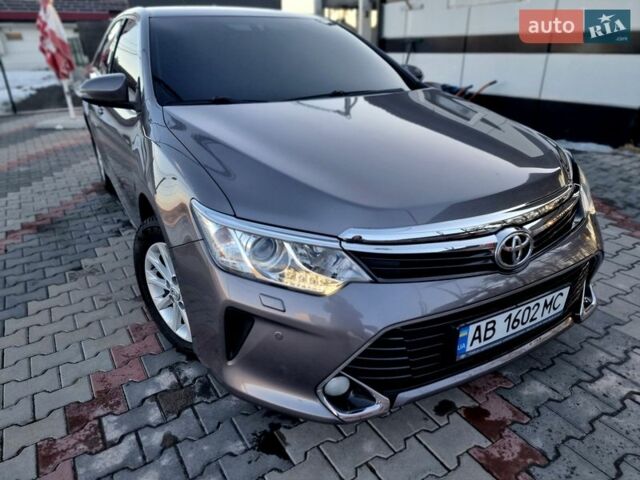 Сірий Тойота Камрі, об'ємом двигуна 2.49 л та пробігом 85 тис. км за 17500 $, фото 1 на Automoto.ua