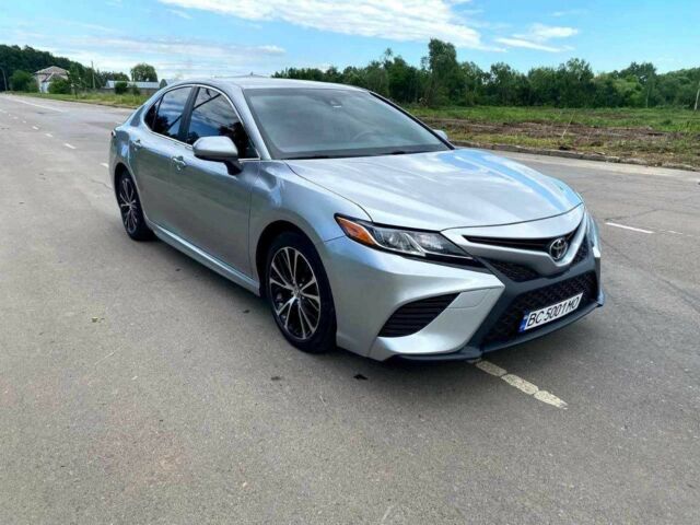 Серый Тойота Камри, объемом двигателя 2.5 л и пробегом 113 тыс. км за 19500 $, фото 1 на Automoto.ua