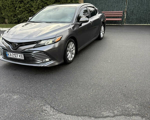 Серый Тойота Камри, объемом двигателя 2.49 л и пробегом 91 тыс. км за 21999 $, фото 1 на Automoto.ua