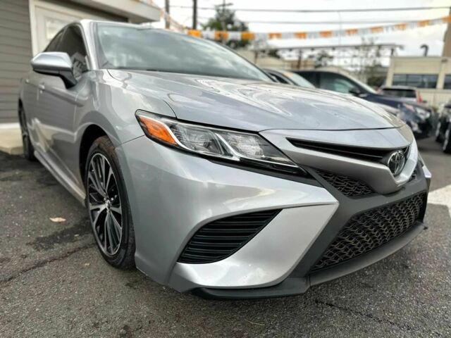 Сірий Тойота Камрі, об'ємом двигуна 2.5 л та пробігом 63 тис. км за 13000 $, фото 1 на Automoto.ua