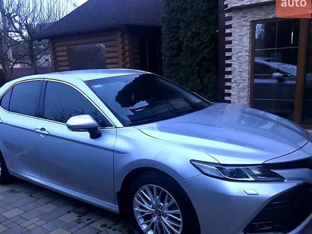 Серый Тойота Камри, объемом двигателя 2.5 л и пробегом 98 тыс. км за 22000 $, фото 1 на Automoto.ua