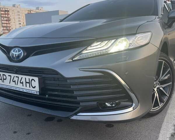 Сірий Тойота Камрі, об'ємом двигуна 0 л та пробігом 28 тис. км за 39999 $, фото 1 на Automoto.ua