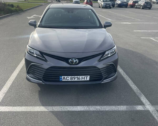 Серый Тойота Камри, объемом двигателя 2.49 л и пробегом 14 тыс. км за 24000 $, фото 1 на Automoto.ua