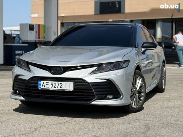 Серый Тойота Камри, объемом двигателя 2.5 л и пробегом 24 тыс. км за 27999 $, фото 1 на Automoto.ua