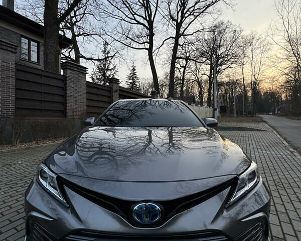 Серый Тойота Камри, объемом двигателя 2.49 л и пробегом 56 тыс. км за 23000 $, фото 1 на Automoto.ua