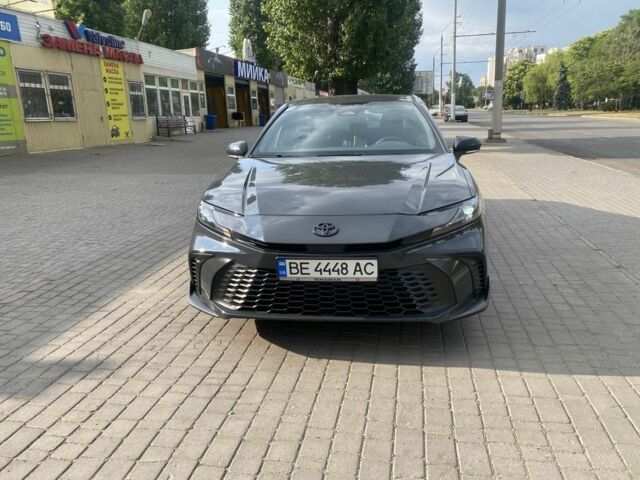 Тойота Камри 2024 в Одессе на Automoto.ua Серый Тойота Камри, объемом двигателя 2.4 л и пробегом 3 тыс. км за 39999 $, фото 1 на Automoto.ua