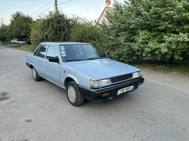 Синій Тойота Камрі, об'ємом двигуна 1.8 л та пробігом 750 тис. км за 761 $, фото 1 на Automoto.ua