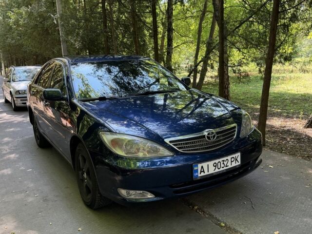 Синій Тойота Камрі, об'ємом двигуна 3 л та пробігом 190 тис. км за 4094 $, фото 1 на Automoto.ua