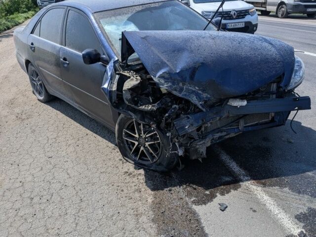 Синій Тойота Камрі, об'ємом двигуна 2.4 л та пробігом 33 тис. км за 3333 $, фото 1 на Automoto.ua