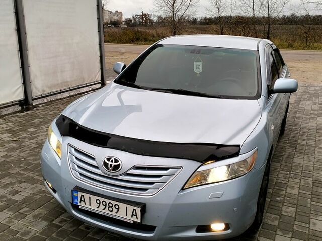 Синий Тойота Камри, объемом двигателя 3.5 л и пробегом 260 тыс. км за 7900 $, фото 1 на Automoto.ua