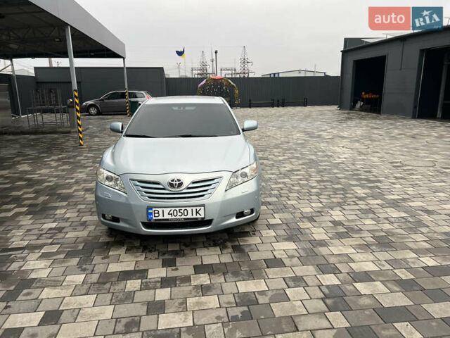 Синій Тойота Камрі, об'ємом двигуна 2.36 л та пробігом 189 тис. км за 8500 $, фото 1 на Automoto.ua