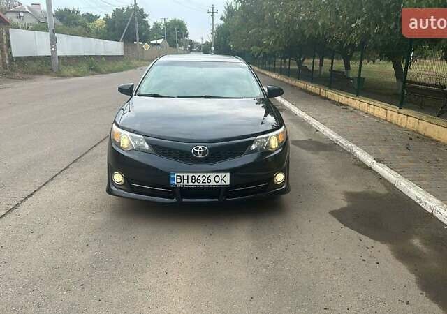 Синий Тойота Камри, объемом двигателя 2.49 л и пробегом 162 тыс. км за 11200 $, фото 1 на Automoto.ua