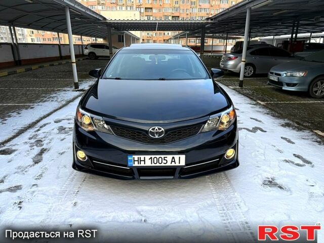 Синій Тойота Камрі, об'ємом двигуна 3.5 л та пробігом 23300 тис. км за 11300 $, фото 1 на Automoto.ua