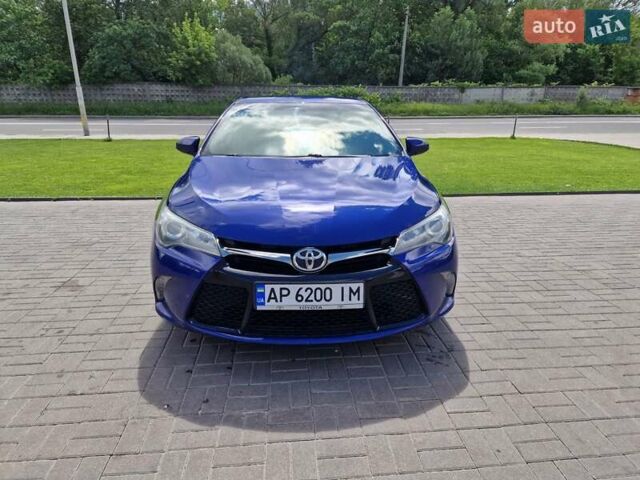 Синий Тойота Камри, объемом двигателя 2.49 л и пробегом 150 тыс. км за 15700 $, фото 1 на Automoto.ua