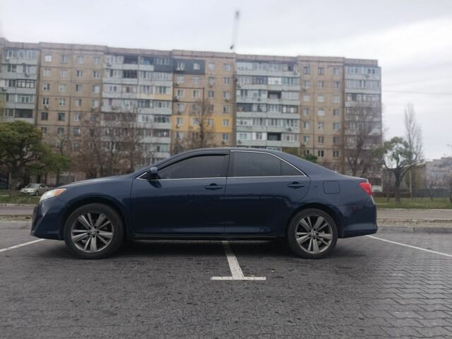 Синій Тойота Камрі, об'ємом двигуна 2.5 л та пробігом 157 тис. км за 12700 $, фото 1 на Automoto.ua