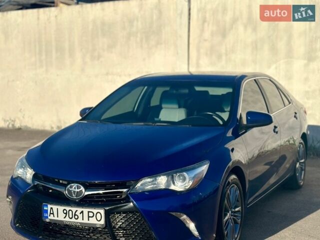 Синий Тойота Камри, объемом двигателя 2.49 л и пробегом 268 тыс. км за 11900 $, фото 1 на Automoto.ua