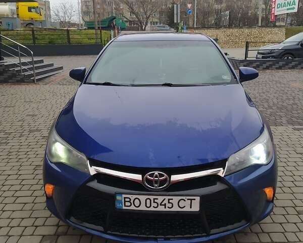 Синий Тойота Камри, объемом двигателя 2.49 л и пробегом 255 тыс. км за 12000 $, фото 1 на Automoto.ua