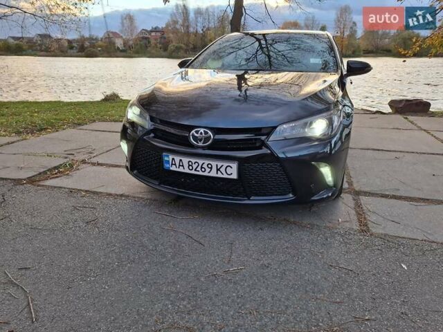 Синий Тойота Камри, объемом двигателя 2.49 л и пробегом 160 тыс. км за 16200 $, фото 1 на Automoto.ua