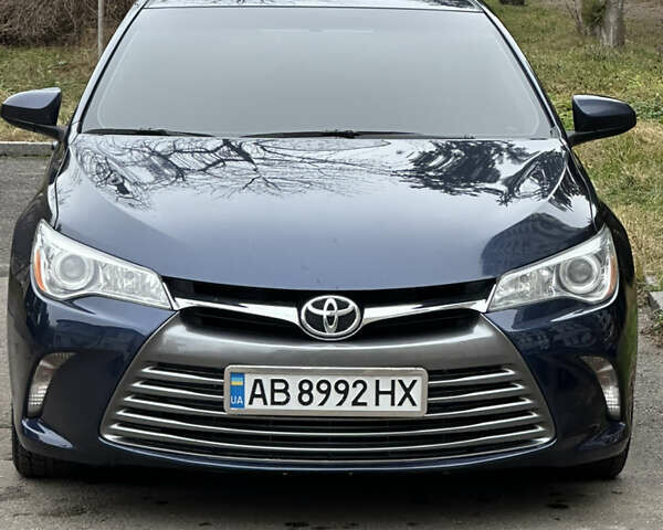 Синий Тойота Камри, объемом двигателя 2.49 л и пробегом 117 тыс. км за 15600 $, фото 1 на Automoto.ua