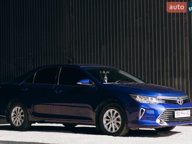 Синій Тойота Камрі, об'ємом двигуна 2.49 л та пробігом 105 тис. км за 18999 $, фото 1 на Automoto.ua
