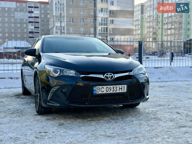 Синій Тойота Камрі, об'ємом двигуна 2.49 л та пробігом 185 тис. км за 13888 $, фото 1 на Automoto.ua