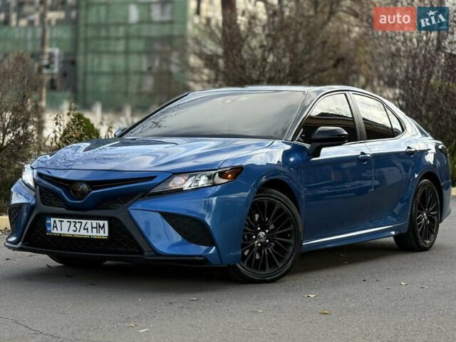 Синий Тойота Камри, объемом двигателя 2.49 л и пробегом 92 тыс. км за 15999 $, фото 1 на Automoto.ua