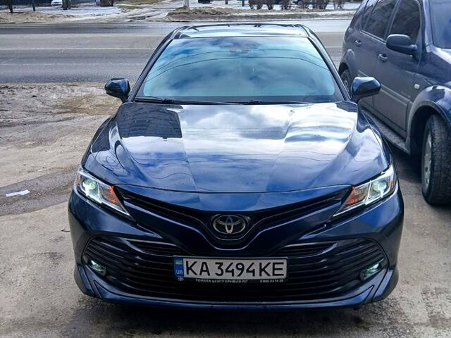 Синий Тойота Камри, объемом двигателя 2.5 л и пробегом 136 тыс. км за 21000 $, фото 1 на Automoto.ua